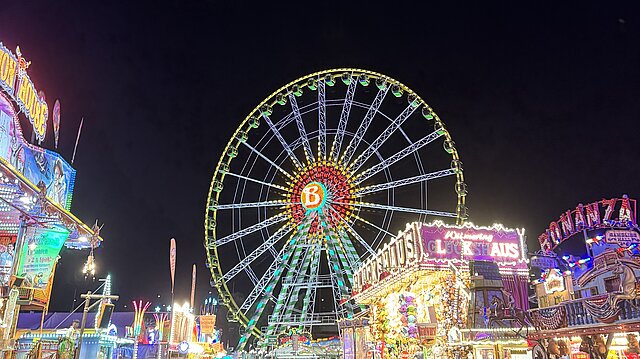 Riesenrad bei Nacht