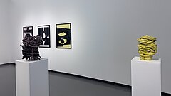 Skulpturen und Bilder