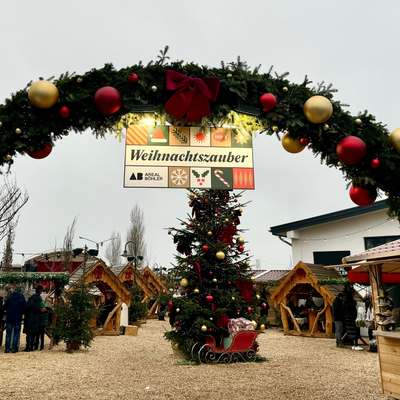 Eingang zum Weihnachtszauber