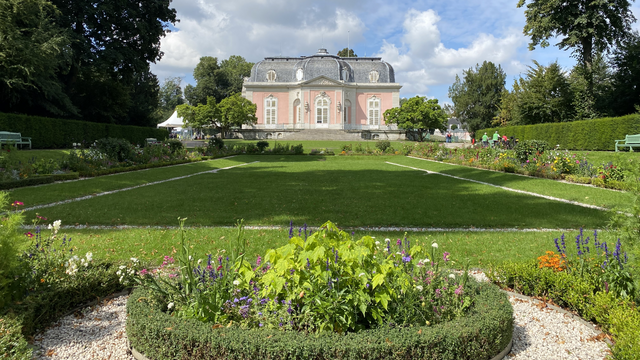 Benrather Schlosspark mit Schloss