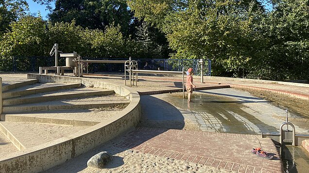 Die Wasserspielanlage im Zoopark